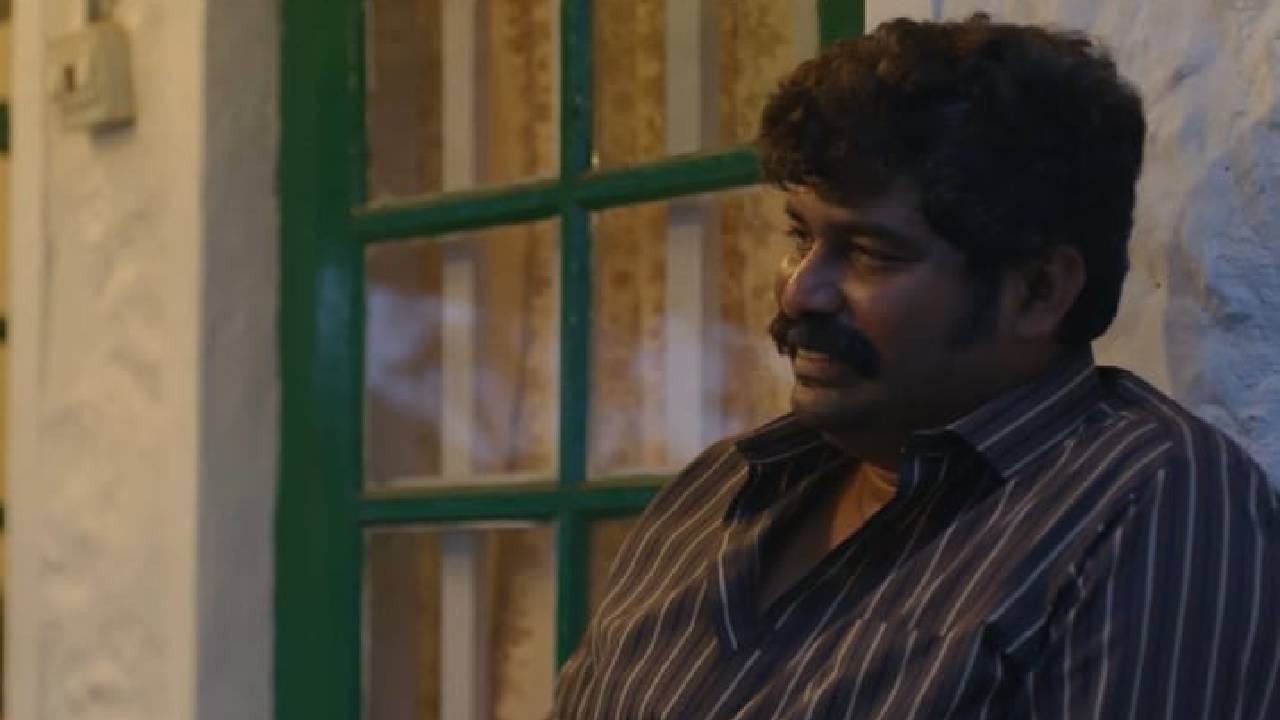 हा एक असा क्राइम, थ्रिलर आणि सस्पेन्सचा भरणा असलेला चित्रपट आहे, ज्याला बघायला सुरुवात केली तर संपेपर्यंत तुम्ही खुर्चीला खिळून राहाल. हा एक असा मल्याळम चित्रपट आहे, ज्याचा क्लायमॅक्स पाहून तुम्ही 'दृश्यम'लाही विसराल.