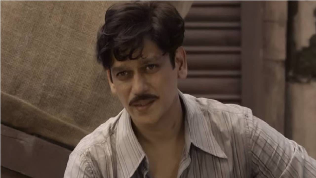 हे संपूर्ण जाळं उघडकीस आणू पाहणाऱ्या एका शोधपत्रकाराचा मागोवादेखील ही सीरिज घेते. 'मटका किंग' पाहताना अनेकदा 'स्कॅम 1992'ची आठवण येते. बॅकग्राऊंड म्युझिकच्या बाबतीत मात्र 'मटका किंग' तेवढी प्रभावी ठरत नाही. या सीरिजमध्ये गुलशन ग्रोवरने दमदार काम केलं आहे.  
