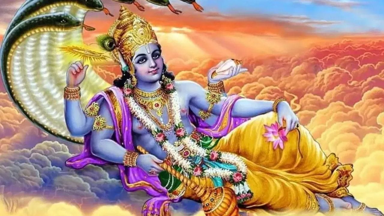 मोहिनी एकादशीच्या दिवशी ‘या’ पद्धतीनं व्रत केल्यास घरातील आर्थिक समस्या होतील दूर, जाणून घ्या…