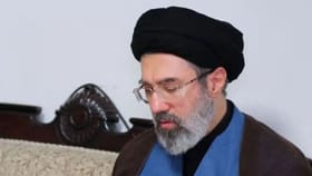 मोजतबा खामेनेई यांच्याबद्दल हादरवणारी माहिती समोर, उडाली मोठी खळबळ.