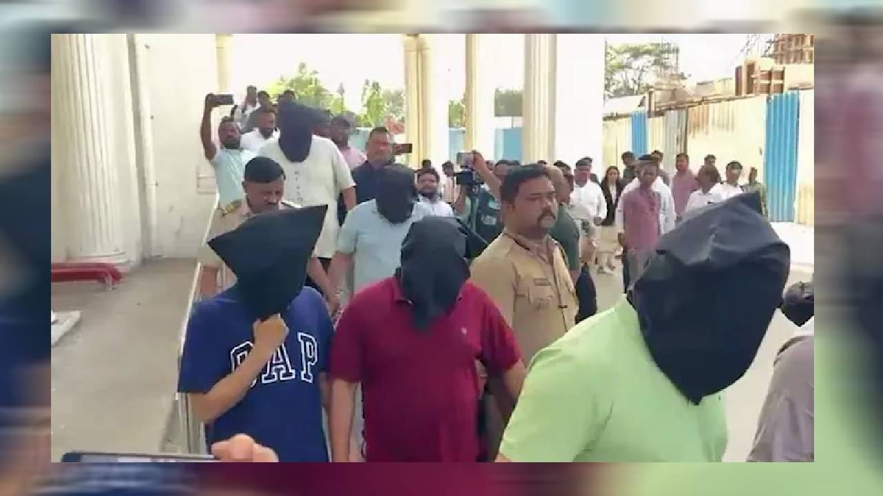 Nashik TSC Scandal : नवीन आलेल्या तरूणींना ते…  कंपनीतील छळ, धर्मांतरण प्रकरणात पीडितेचे धक्कादायक खुलासे