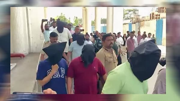 Nashik TSC Scandal : नवीन आलेल्या तरूणींना ते... कंपनीतील छळ, धर्मांतरण प्रकरणात पीडितेचे धक्कादायक खुलासे
