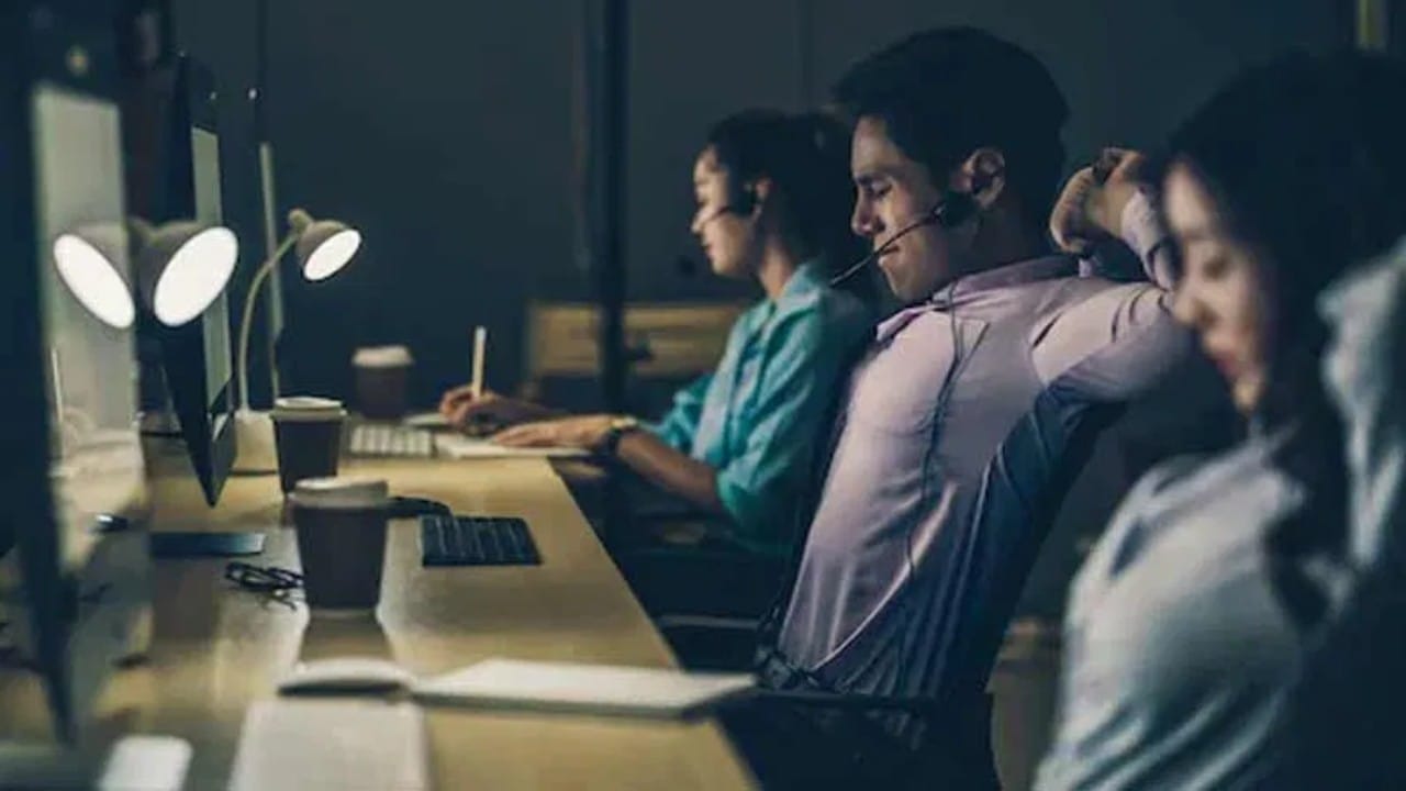 दिवसभर खूप मेहनत करता, पण यश मिळत नाही? मग रात्री झोपण्यापूर्वी नक्की करा ही गोष्ट दिवसभर खूप मेहनत करता, पण यश मिळत नाही? मग रात्री झोपण्यापूर्वी नक्की करा ही गोष्ट