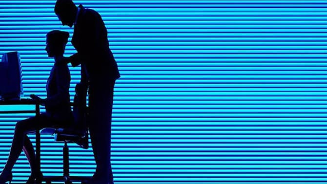 तू मला काय देशील? महिला कर्मचाऱ्याकडे नको ती मागणी, KDMC तला प्रकार