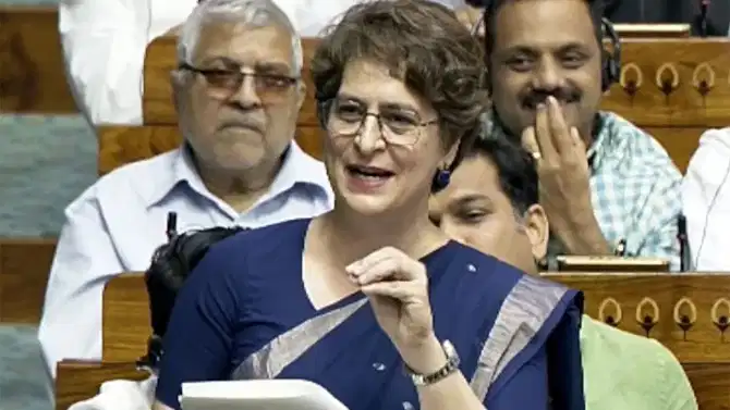 तर लोकशाही संपुष्टात आली असती... मसिहा बनण्याचा प्रयत्न करू नका; प्रियंका गांधी यांनी भाजपला सुनावले