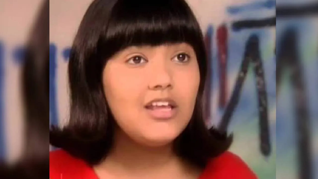 90 च्या दशकात मुलांच्या मनावर अधिराज्य गाजवणारा शाका लाका बूम बूम हा लोकप्रिय शो आजही प्रेक्षकांच्या आठवणीत ताजा आहे. या मालिकेचं नाव घेतलं की छोटा संजू आणि करुणा ही पात्रं डोळ्यांसमोर उभी राहतात. 