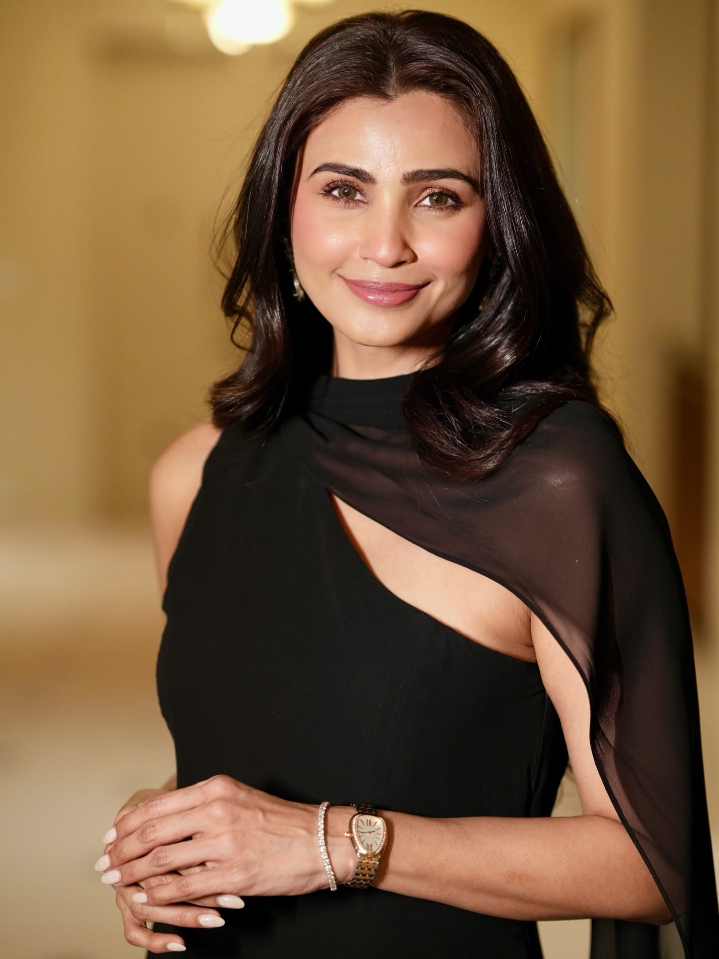 लोकांच्या स्पर्शाची मला नेहमी भिती वाटते. म्हणूनच मी कधी मसाज करत नाही. कोणी मला स्पर्श केलेला आवडत नाही. भले, मग ती महिला असो. एक पुरुषाने स्पर्श करणं तर लांब राहिलं असं डेजी शाहने सांगितलं.