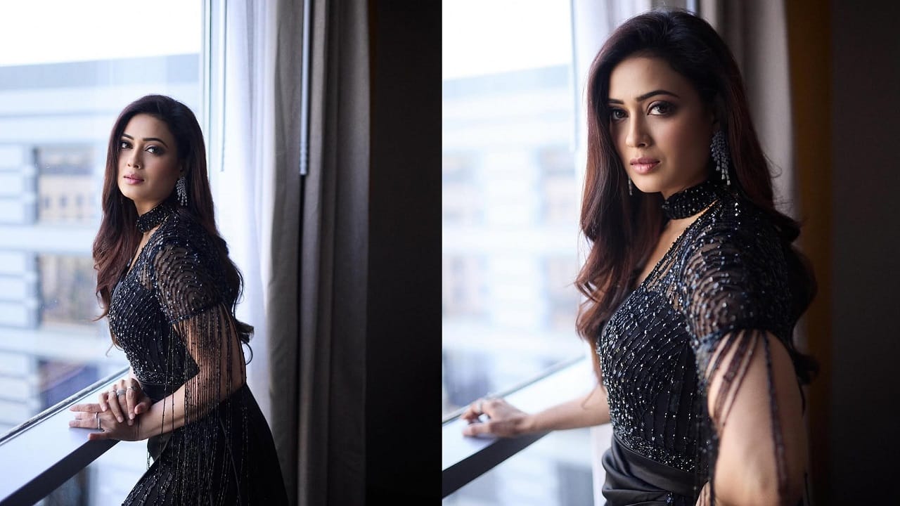 श्वेता तिवारीला कोण म्हणेल 25 वर्षांच्या मुलीची आई, ग्लमरस लूक पाहून म्हणाल…