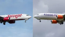 मोठी बातमी! दिल्ली विमानतळावर मोठी दुर्घटना, दोन विमान....