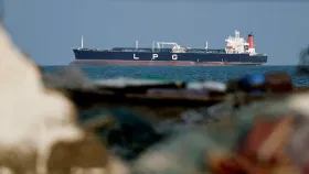 मोठी बातमी! भारतासोबत मित्रानेच केला घात, इराणकडून धाडधाड गोळीबार...