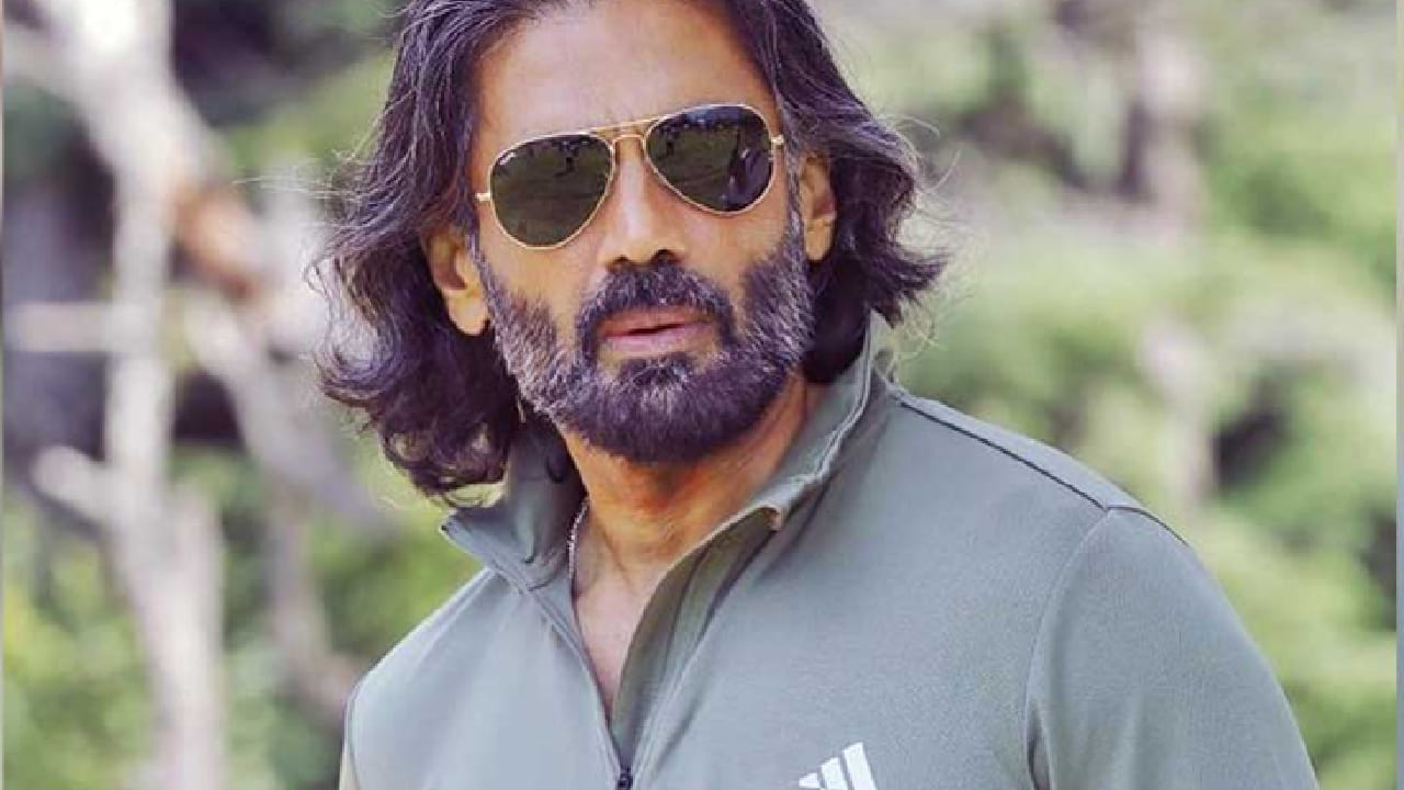 दीर्घकाळ संघर्ष केल्यानंतर त्यांनी 1943 साली एक संपूर्ण इमारत विकत घेतली. ही इमारत मुंबईतील वर्ली परिसरात Four Seasons Hotel Mumbai जवळ आहे. हा प्रवास खरोखरच प्रेरणादायी आहे. वेटरपासून ते मालक होण्यापर्यंतचा!