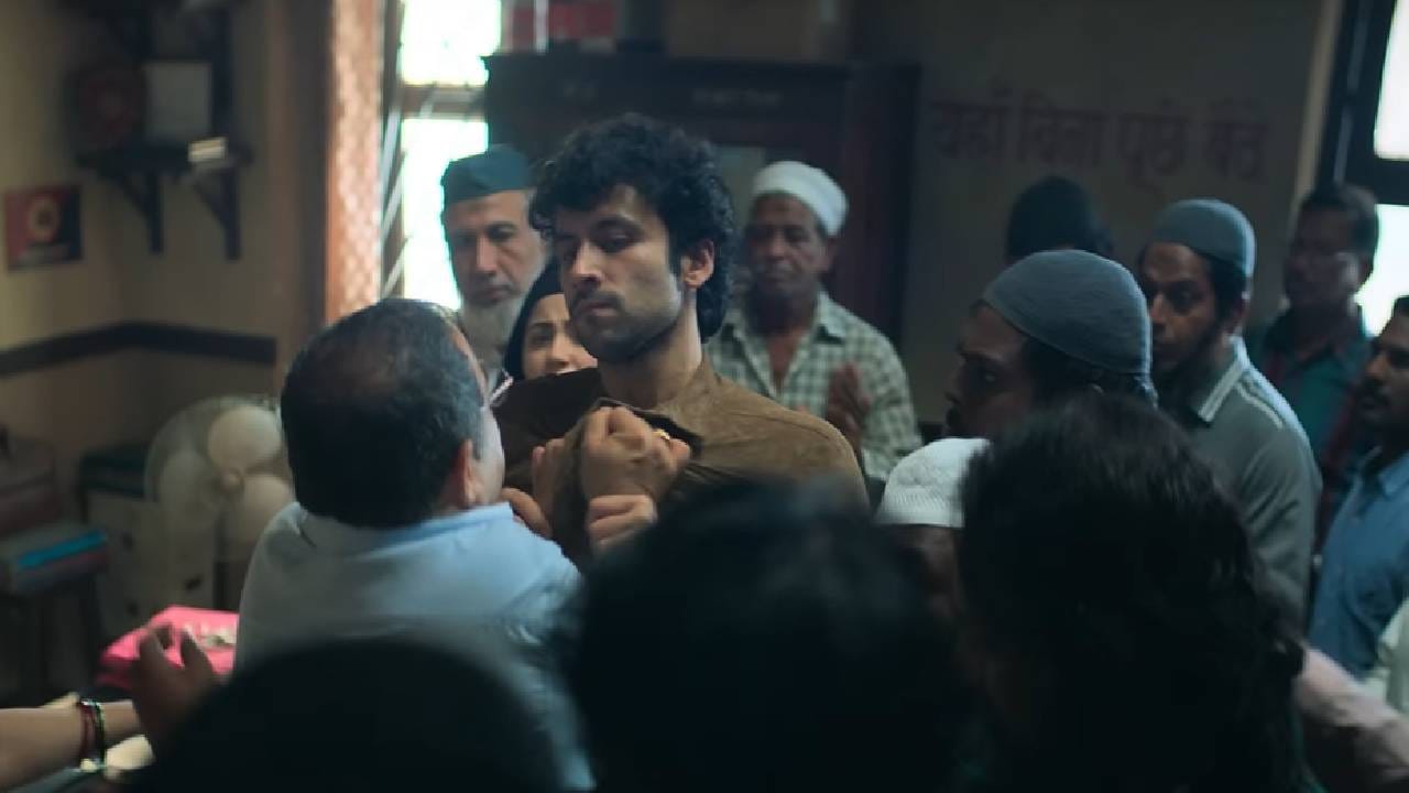 27 फेब्रुवारी 2026 रोजी मोठ्या पडद्यावर प्रदर्शित झालेला हा चित्रपट 2023 मधल्या 'द केरळ स्टोरी'चा सीक्वेल आहे. सीक्वेल असला तरी पहिल्या आणि दुसऱ्या भागाचं काही कनेक्शन नाही. परंतु कथेचा थीम एकच आहे. बॉक्स ऑफिसवर या चित्रपटाने जेमतेम कमाई केली होती. 
