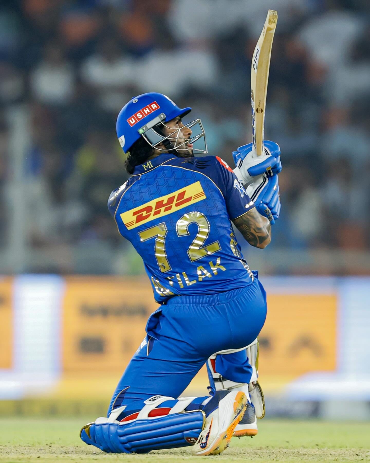  मूळात सामना सुरु झाला तेव्हा तिलक वर्मा स्लो खेळत होता. 22 चेंडूत त्याच्या 19 धावा होत्या. त्यानंतरच्या पुढच्या 23 चेंडूत सगळं चित्र बदललं. तिलकने पुढच्या 23 चेंडूत 82 धावा चोपल्या. यात सात सिक्स आणि आठ चौकार होते. 