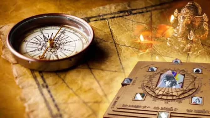 Vastu Shastra : झोपेतून उठल्यानंतर लगेचच पाहू नका या तीन वस्तू, दिवस खराब जातो, कामात अडथळे येतात