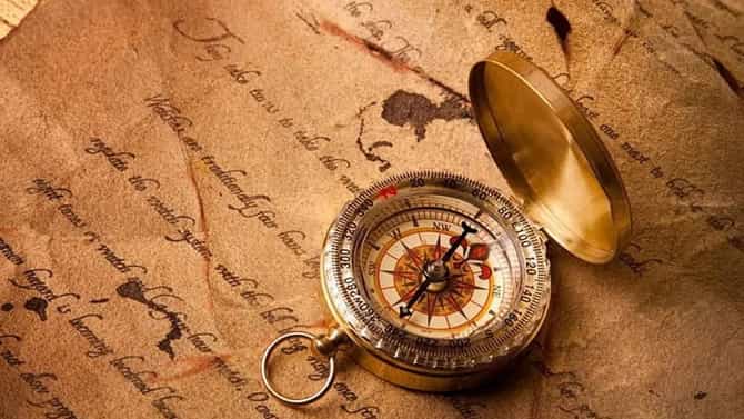 vastu tips : घरात पैसा टिकत नाही? मग आजच घरी आणा या वस्तू