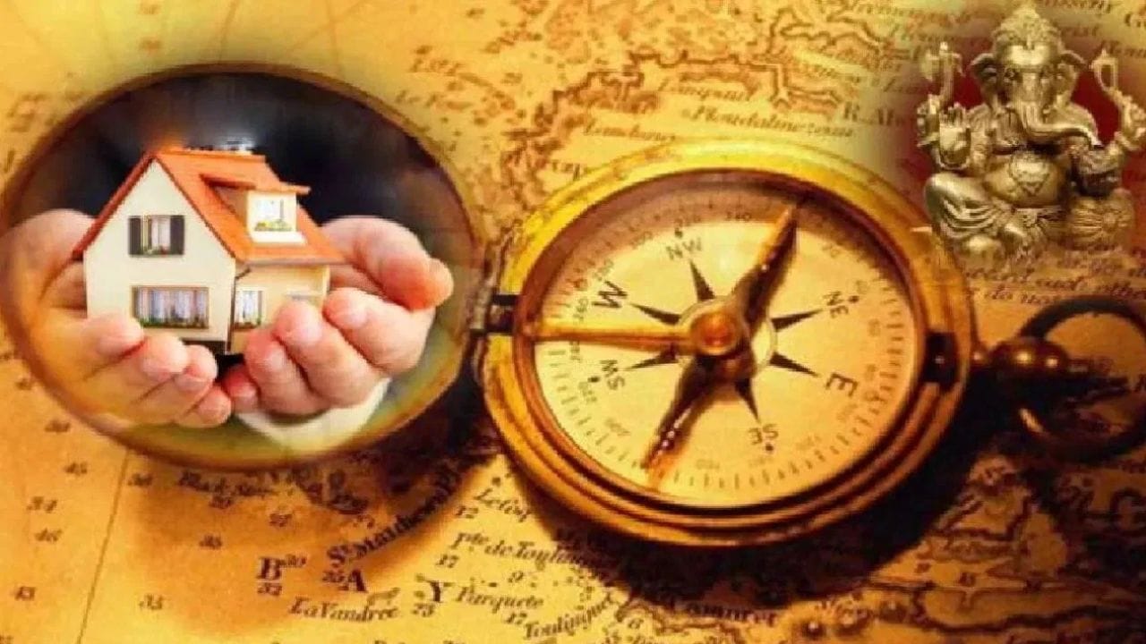 Vastu Shastra : घराला नजर लागलीये? सर्व गोष्टी वाईटच घडतायेत? मग करा वास्तुशास्त्रातील हा सर्वात प्रभावी उपाय Vastu Shastra : घराला नजर लागलीये? सर्व गोष्टी वाईटच घडतायेत? मग करा वास्तुशास्त्रातील हा सर्वात प्रभावी उपाय