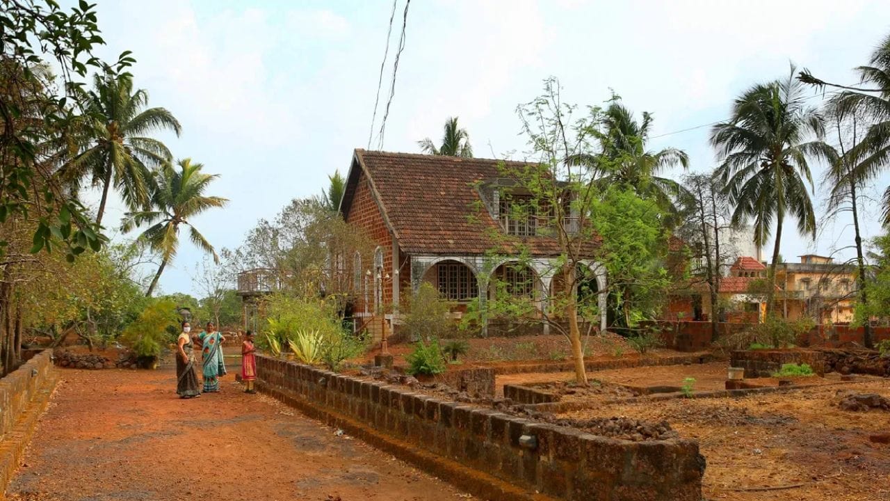 पुजाऱ्याचा एक शब्द अन् सगळं गावच घरदार सोडून जंगलात पळालं, जे घडलं त्याने अख्ख राज्य हादरलं