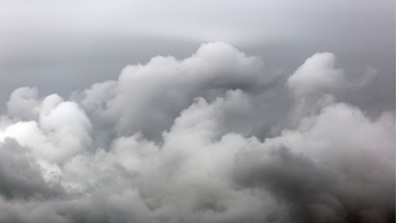 राज्यात दुहेरी संकट! अतिमहत्वाच्या कामाशिवाय घराबाहेर पडणे टाळाच, तब्बल 45..