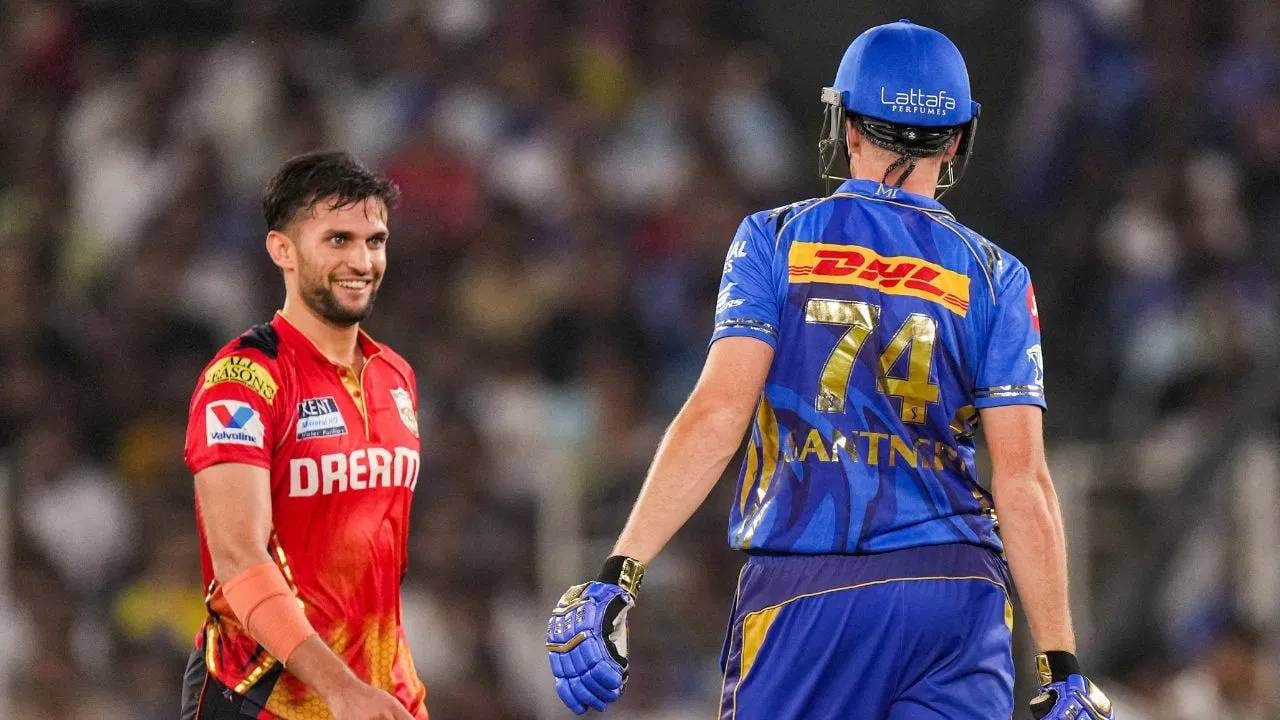 IPL: आईचं निधन झाल्याने खेळाडूने संघाची साथ सोडली; या तारखेला परतणार