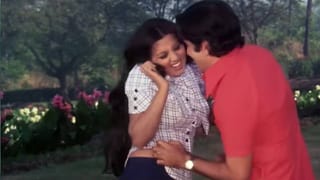 अभिनेत्रीचा सासऱ्यांसोबतच रोमॅन्स! 3 मिनिटांचे ते तुफान रोमँटिक गाणे, अनेकजण एकट्यातच पाहतात!