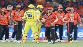 चेन्नईसमोर हैदराबादचं आव्हान, ऑरेंज आर्मी प्लेऑफचं तिकीट मिळवणार?.