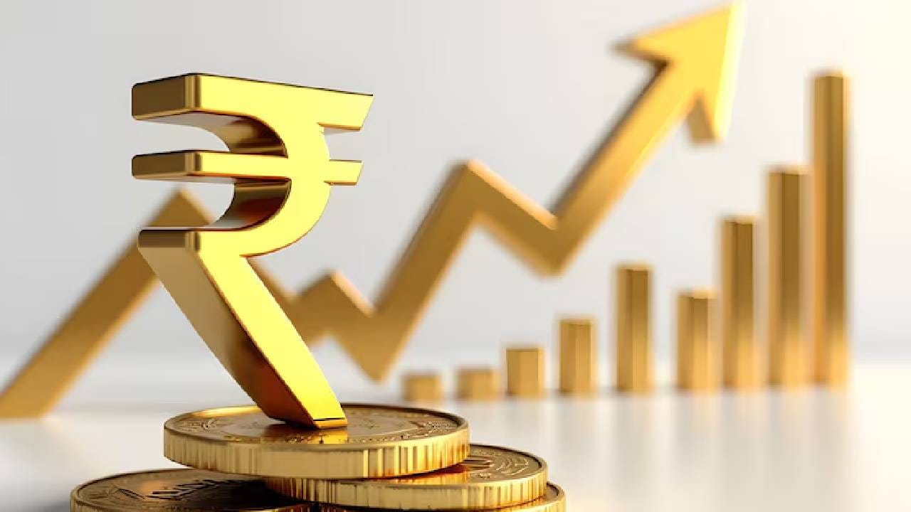 आज सोन्याच्या दरात 1 हजार 500 रुपयांची वाढ झाली आहे. तर चांदीच्या दरात तब्बल 10 हजार रुपयांची वाढ झाली आहे.