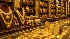 Gold Price : सोने स्वस्त, ताई, बाई, आक्का आजच खरेदी करा सोने, तब्बल...