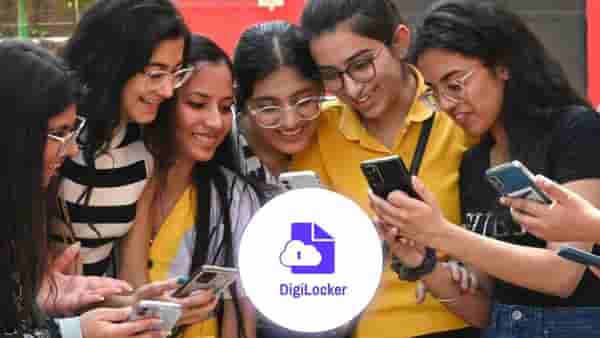 Maharashtra 12th Board Result 2026 : इयत्ता 12 वीचा निकाल DigiLocker आणि SMS वर असा चेक करा, मार्कशीट अशी करा डाऊनलोड