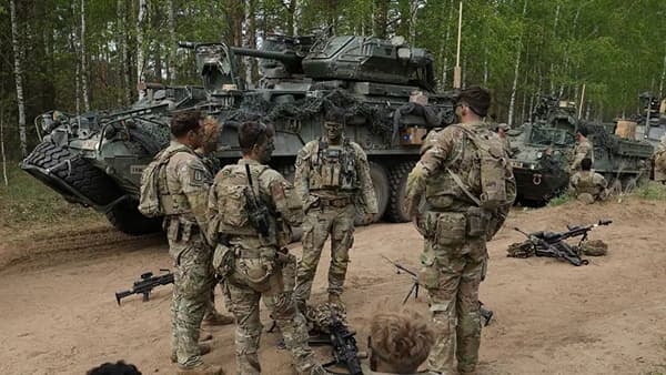ISIS चा 2 नंबरचा नेता खल्लास, अमेरिकेची मोठी कारवाई ! ट्रम्प यांनी डायरेक्ट..