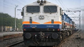 Indian Railway: काय ट्रेन पण होते रिटायर? जुन्या रेल्वेचे करतात काय?