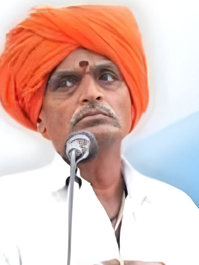 इंदुरीकर महाराज एका कीर्तनासाठी किती मानधन घेतात? रक्कम ऐकून बसेल धक्का