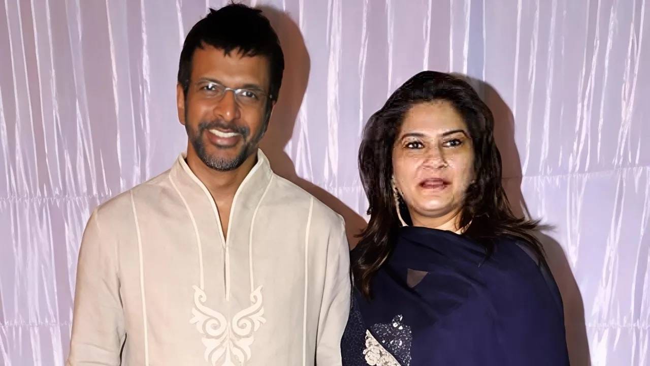 जावेद जाफरीसह पत्नीची कोट्यवधींची फसवणूक; आरोपीला ठोकल्या बेड्या, नेमकं प्रकरण काय?