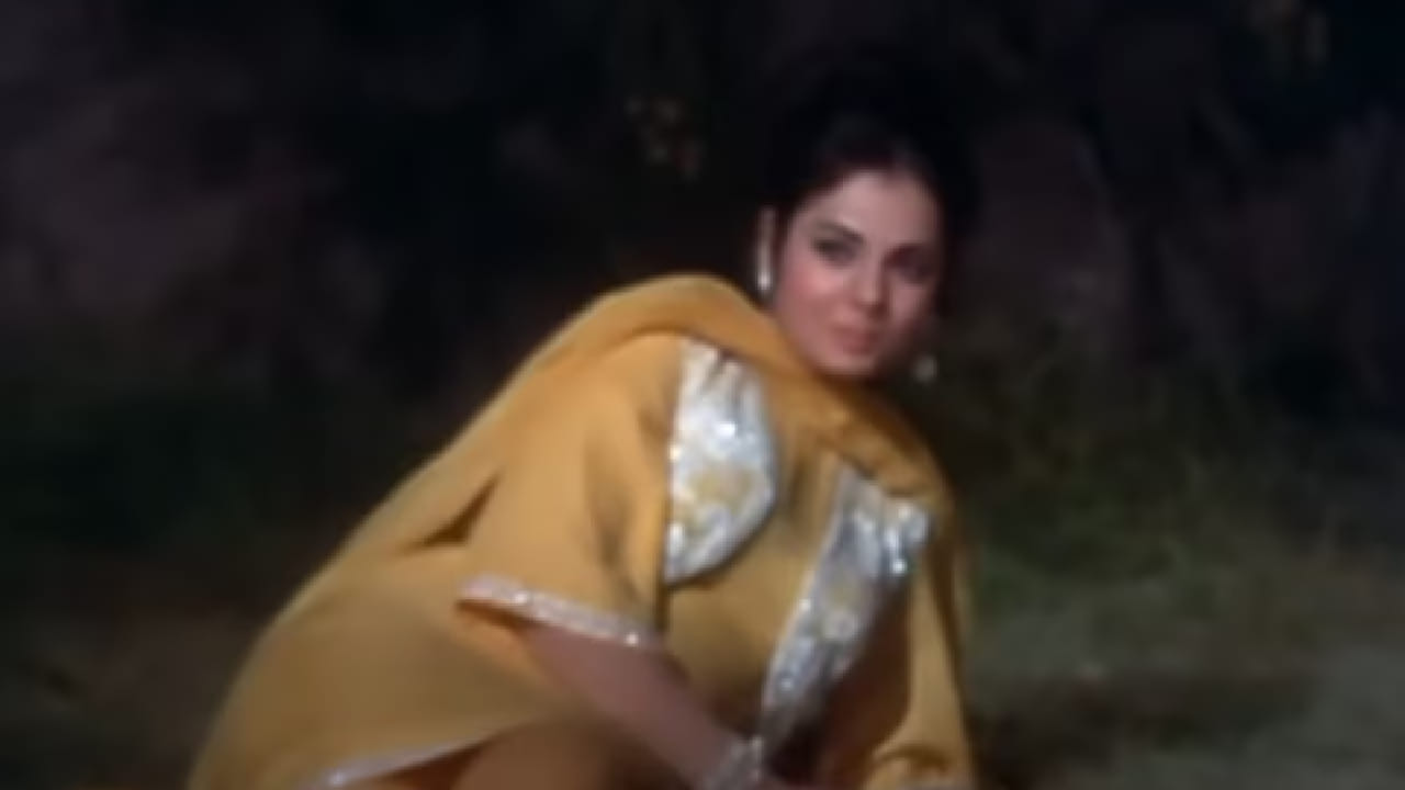 विशेष म्हणजे, अनेक दशकांनंतरही या गाण्याची लोकप्रियता कमी झालेली नाही. आजही विविध म्युझिक शो, स्टेज कार्यक्रम आणि रिअॅलिटी शोमध्ये हे गाणे आवर्जून सादर केले जाते. सोशल मीडियावरदेखील या गाण्याचे छोटे क्लिप्स, रील्स आणि यूट्यूब शॉर्ट्स मोठ्या प्रमाणात व्हायरल होताना दिसतात.