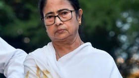 शिवसेनेसारखाच ममता बॅनर्जींचा पक्ष फुटणार? आमदार, खास बंडाच्या तयारीत?.