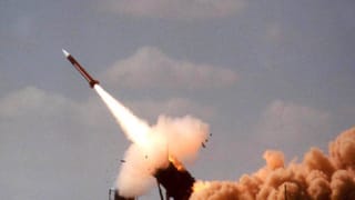 Fatah 4 Missile : पाकिस्तानने भले ब्राह्मोसच्या तोडीचं फतह-4 मिसाइल बनवलं असेल, पण भारताकडे ते पाडण्याचा प्लान तयार