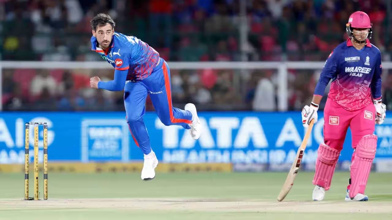 दरम्यान, यशस्वी जयस्वालची विकेट पहिल्याच षटकात काढत त्याने एक कारनामा केला आहे. पहिल्याच षटकात विकेट घेण्याची स्टार्कला सवय झाल्याचं दिसून आलं आहे. त्याने वर्ल्ड टेस्ट चॅम्पियनशिपच्या अंतिम सामन्याच्या पहिल्याच षटकात विकेट घेतली होती. त्याने एशेस मालिकेच्या पहिल्या षटकातही विकेट घेतली होती. (Photo: IPL/BCCI)