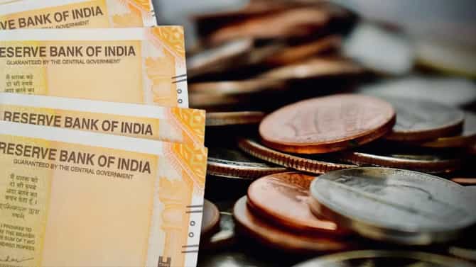 गुंतवणूकदारांची पसंती शेअर बाजाराला! आव्हान पेलण्यासाठी सार्वजनिक क्षेत्रातील बँकांची मोठी तयारी