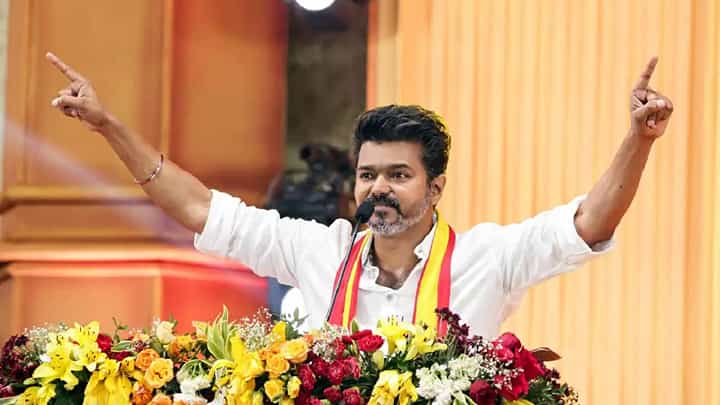 Chennai Election Results | तमिळनाडूत राजकीय उलथापालथ; टीव्हीके सर्वात मोठा पक्ष, डीएमकेला मोठा धक्का Chennai Election Results | तमिळनाडूत राजकीय उलथापालथ; टीव्हीके सर्वात मोठा पक्ष, डीएमकेला मोठा धक्का