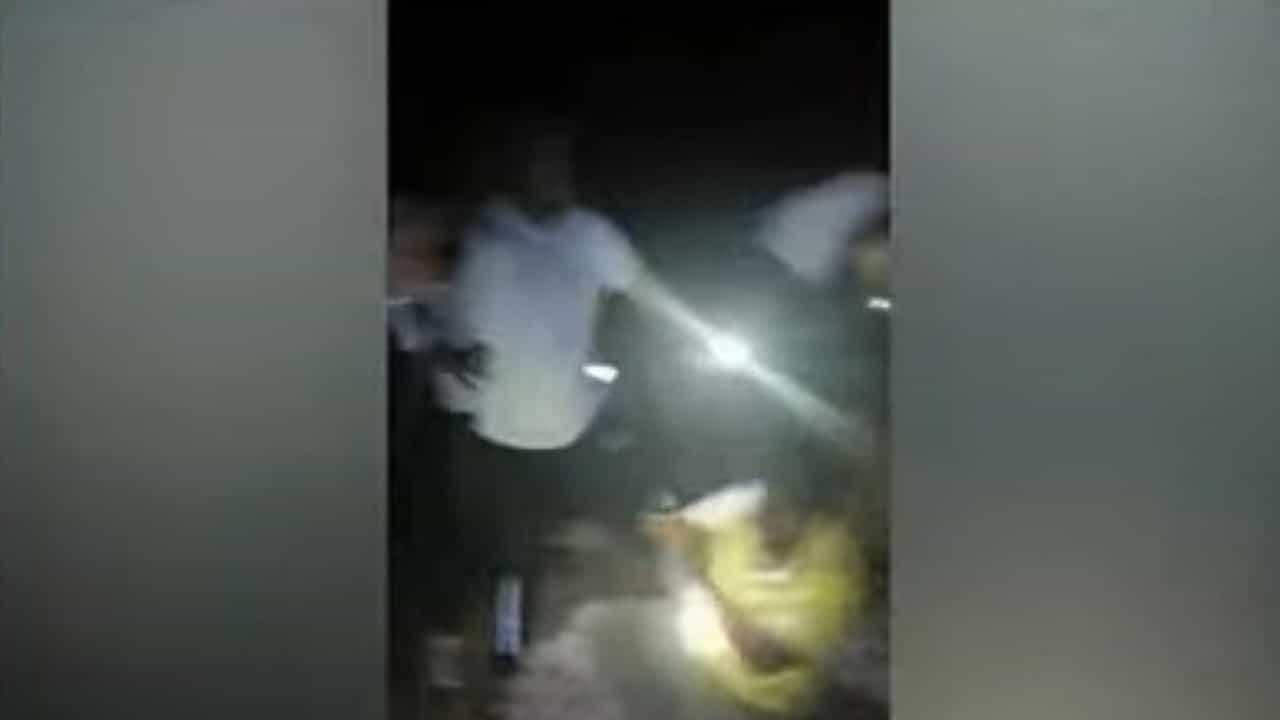छत्रपती संभाजीनगरमध्ये गोळीबाराचा थरार, वाळू माफियाचा शेतकऱ्यांवर हल्ला; नेमकं काय घडलं?