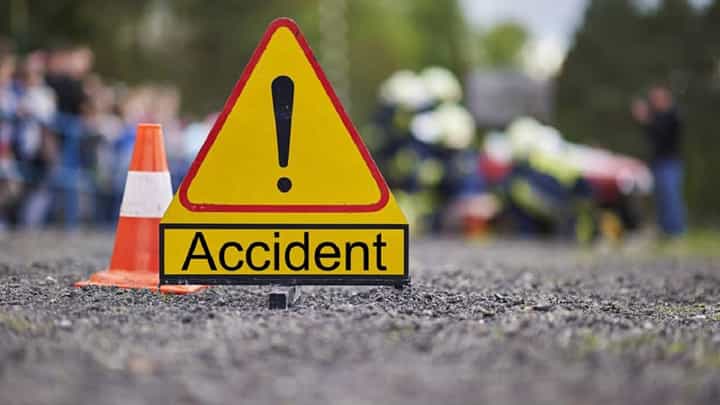 Accident | महाराष्ट्र हादरलं! रविवारची रात्र ठरली काळरात्र; 3 अपघातांत 17 जणांचा दुर्दैवी अंत Accident | महाराष्ट्र हादरलं! रविवारची रात्र ठरली काळरात्र; 3 अपघातांत 17 जणांचा दुर्दैवी अंत