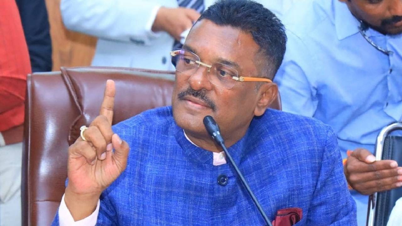Pratap Sarnaik | इंधन संकटामुळे ST महामंडळ अलर्ट मोडवर; प्रताप सरनाईकांचा मोठा निर्णय!, म्हणाले….
