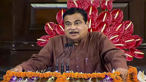 Nitin Gadkari : मी एक असं गाव बांधतोय, ज्यात..नितीन गडकरी शेतकऱ्यांसाठी हा जो प्रोजेक्ट करतायत त्याला तोड नाही
