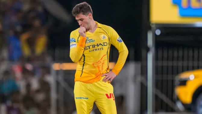 DC vs CSK: यलो आर्मीला 1 चूक प्रचंड महागात, चेन्नईला 37 धावांचा फटका, काय झालं? पाहा व्हीडिओ