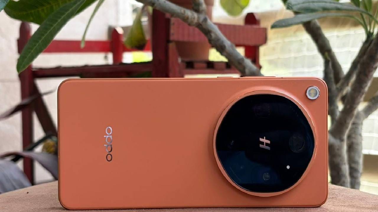 दमदार फीचर्स असलेल्या Oppo Find X9 Ultra ची विक्री सुरू, बँक कार्डवर 16 हजार 999 रुपयांची मिळवा सूट