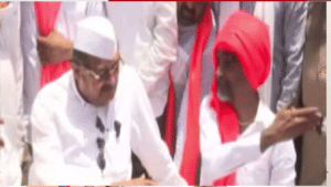 मराठा आरक्षणाबाबत विखे पाटील ॲक्शन मोडमध्ये, त्या अधिकाऱ्याला बजावली नोटीस