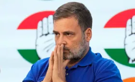 दोन मुस्लिम नेत्यांनी भाजपची लाट असूनही बंगालमध्ये काँग्रेसला वाचवले.