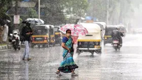 दणदण करतच येणार... आज आणि उद्या, अलर्ट रहा, दुहेरी संकट दारात.