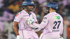 GT vs SRH : हैदराबादसमोर 169 धावांचं आव्हान, गुजरात रोखणार?.