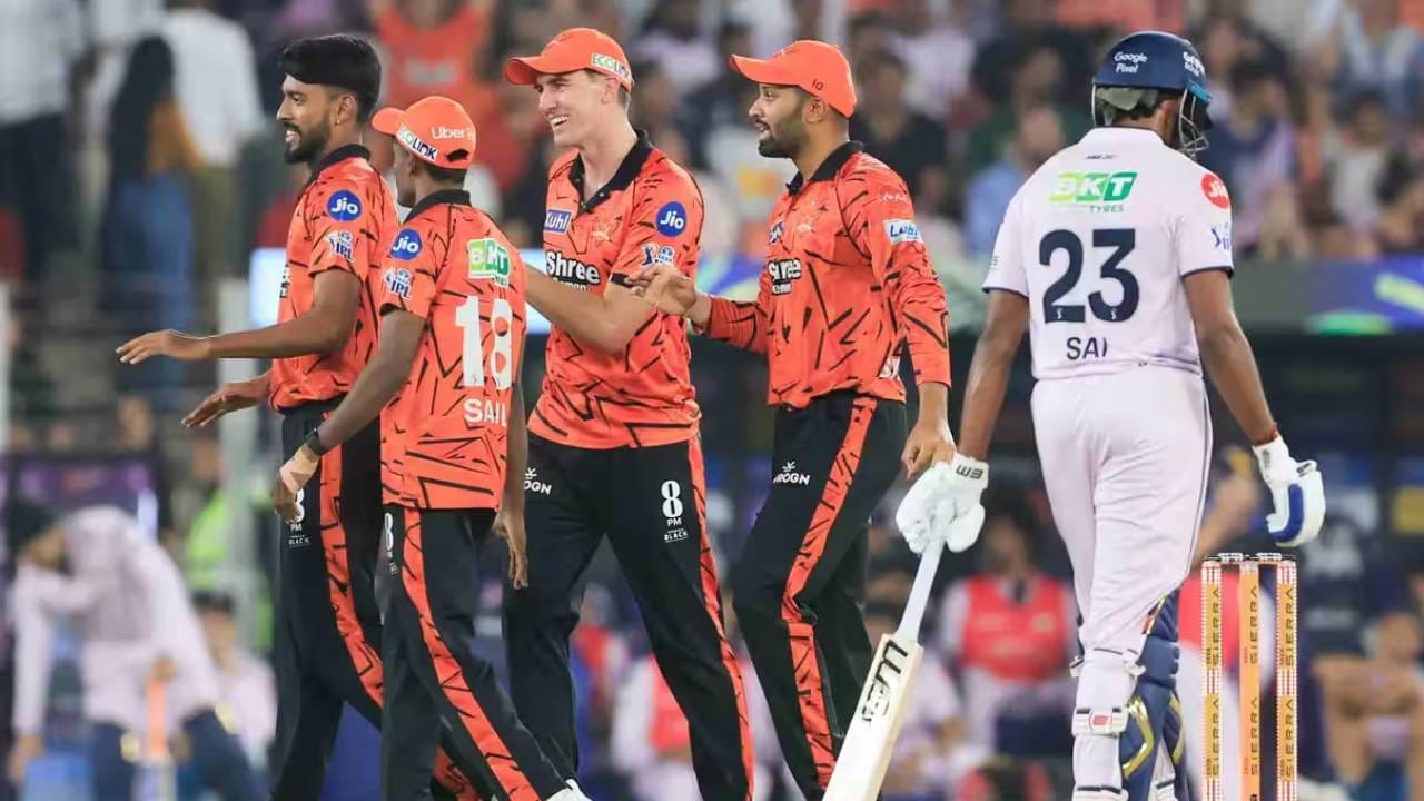 साई सुदर्शनने 12 डावात 41.75 च्या सरासरीने 501 धावा केल्या आहेत. यात त्याचा स्ट्राईक रेट हा 155.10 चा आहे. तर 100 ही त्याची सर्वोत्कृष्ट कामगिरी आहे. त्याने 49 चौकार आणि 22 षटकार मारले आहेत. (Photo: IPL/BCCI)