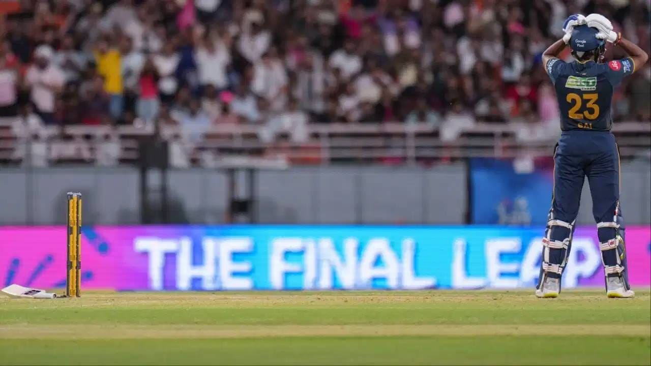 IPL 2026 Final: साई सुदर्शन दोनदा हिट विकेट, तिसऱ्यांदा असं होऊ नये म्हणजे झालं! Video IPL 2026 Final: साई सुदर्शन दोनदा हिट विकेट, तिसऱ्यांदा असं होऊ नये म्हणजे झालं! Video
